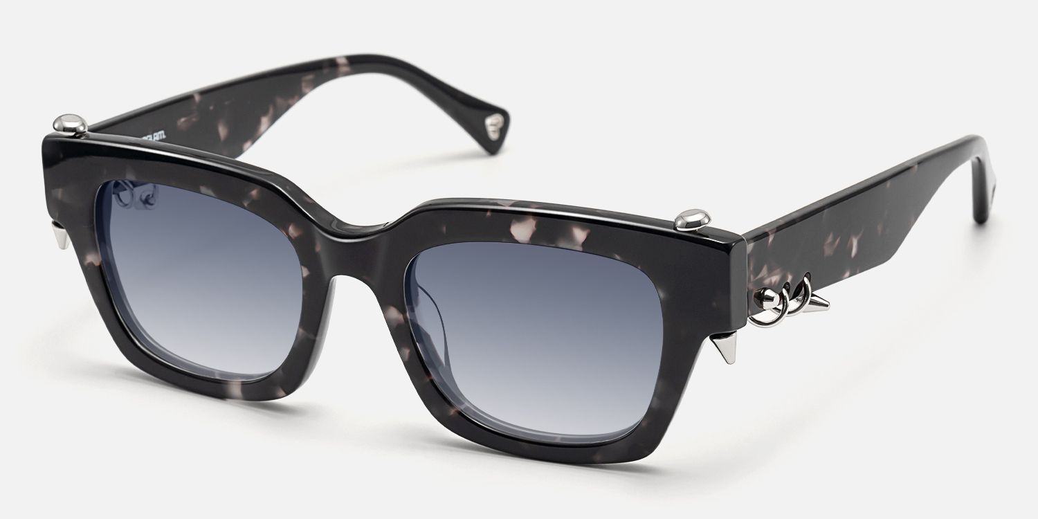 Sabrina - Rectangle Tortoise Sunglasses | Vooglam Front View