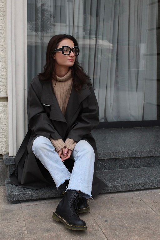 Vooglam review from mmakharashvili: Beautiful glasses. They look even better on person. They are a little bigger, but I still like them. I have absolutely no gripes with them. So nice.