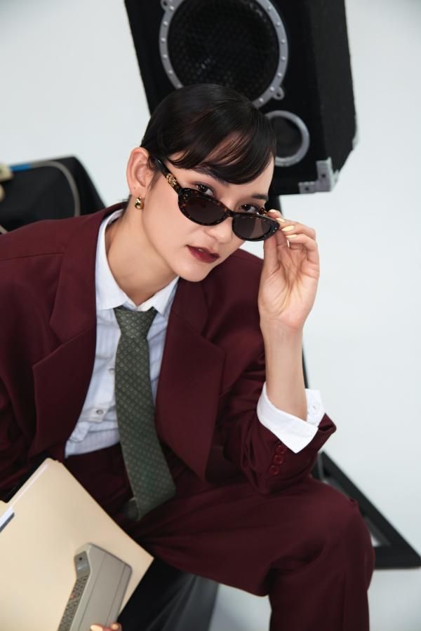 Explore the design story of Ginza - Brown Tinted Tortoise Acetate Sunglasses | Vooglam