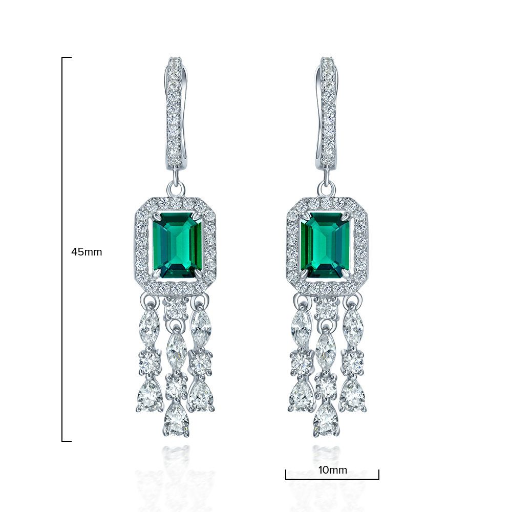 Pretty Emerald Green Rectangle Pierced Earrings | Vooglam Angle View