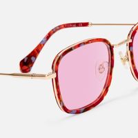 Sundance - Square Multicolor Sunglasses | Vooglam Design Details