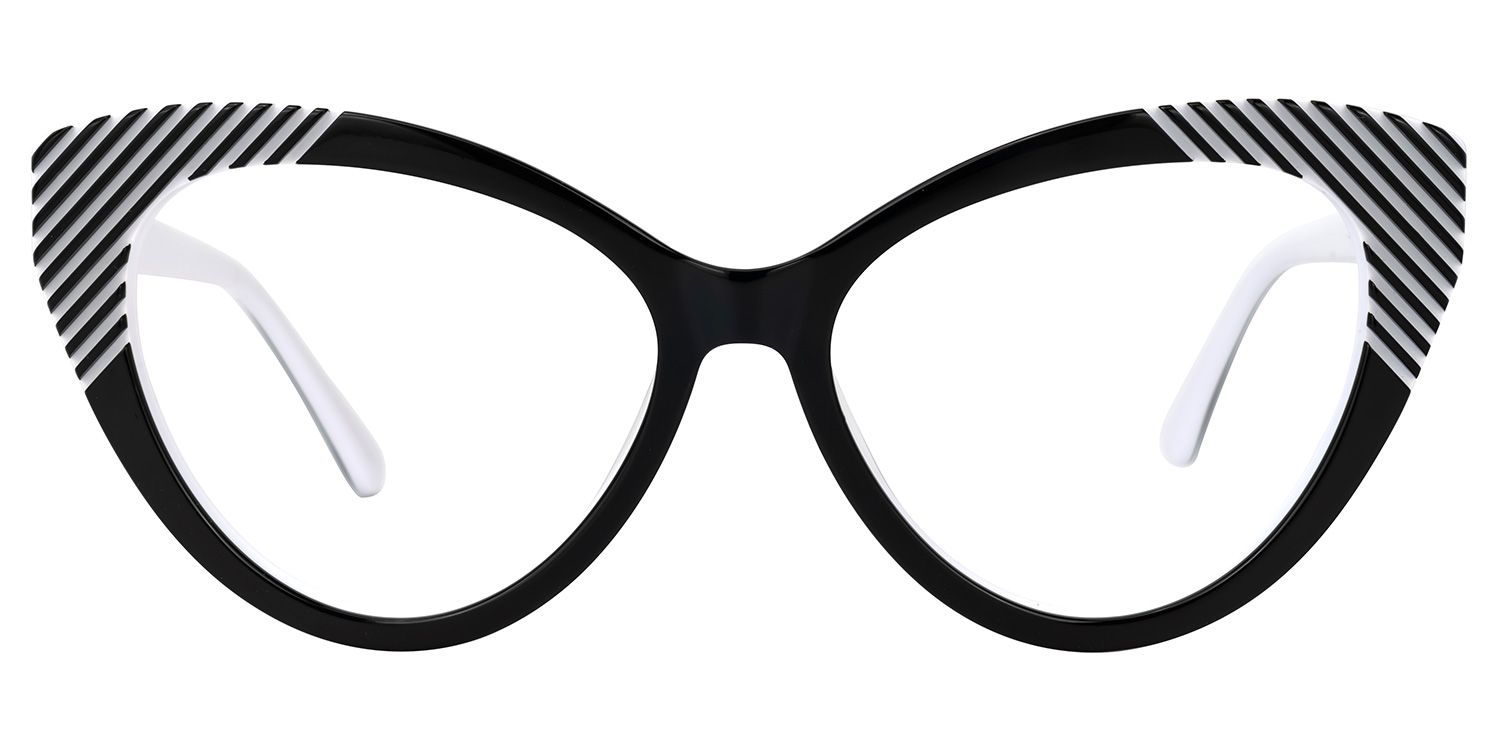 Danail - Cat Eye Black Eyeglasses | Vooglam Angle View