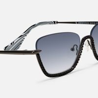 Viva - Cat Eye Black Sunglasses | Vooglam Design Details