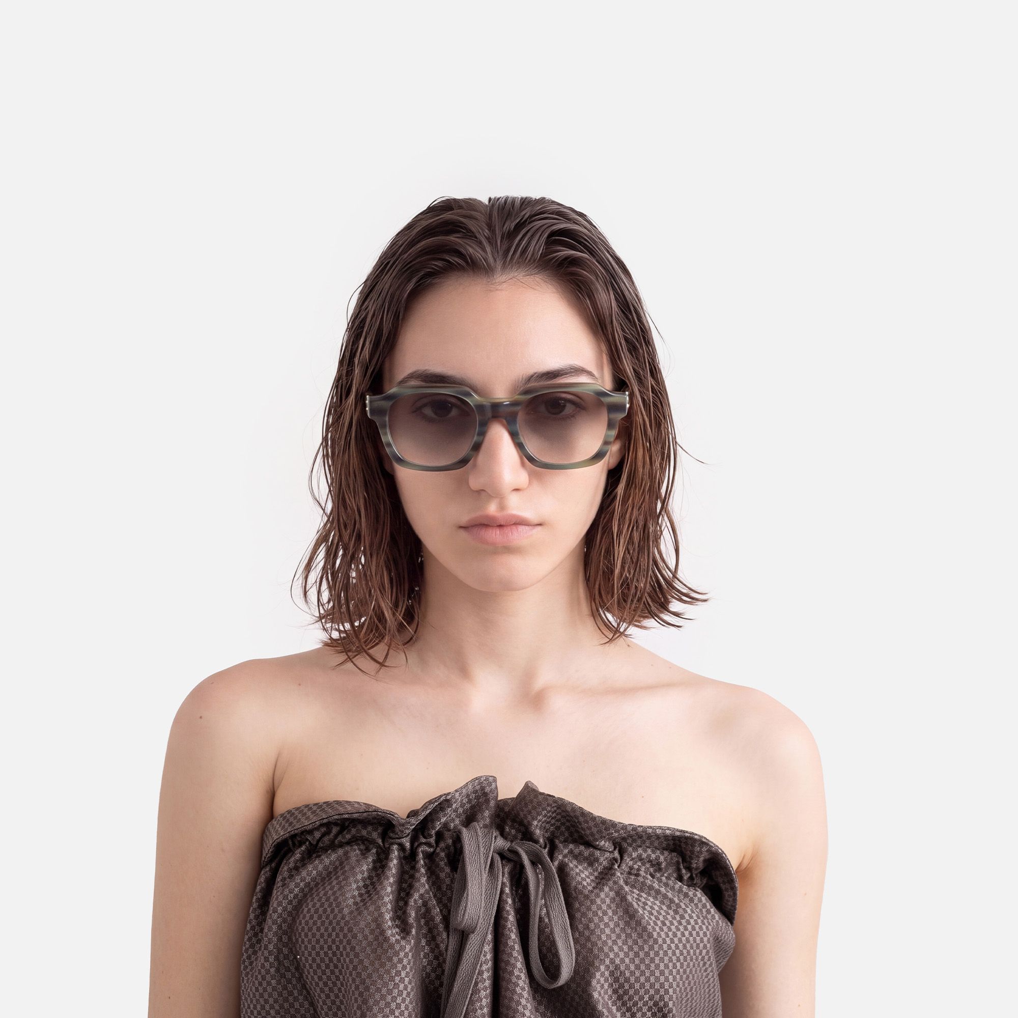 Vernon - Olive Green Striped Gradient Sunglasses by Vooglam - On Model