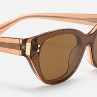 Cicely - Champagne Cat Eye Sunglasses | Vooglam Design Details