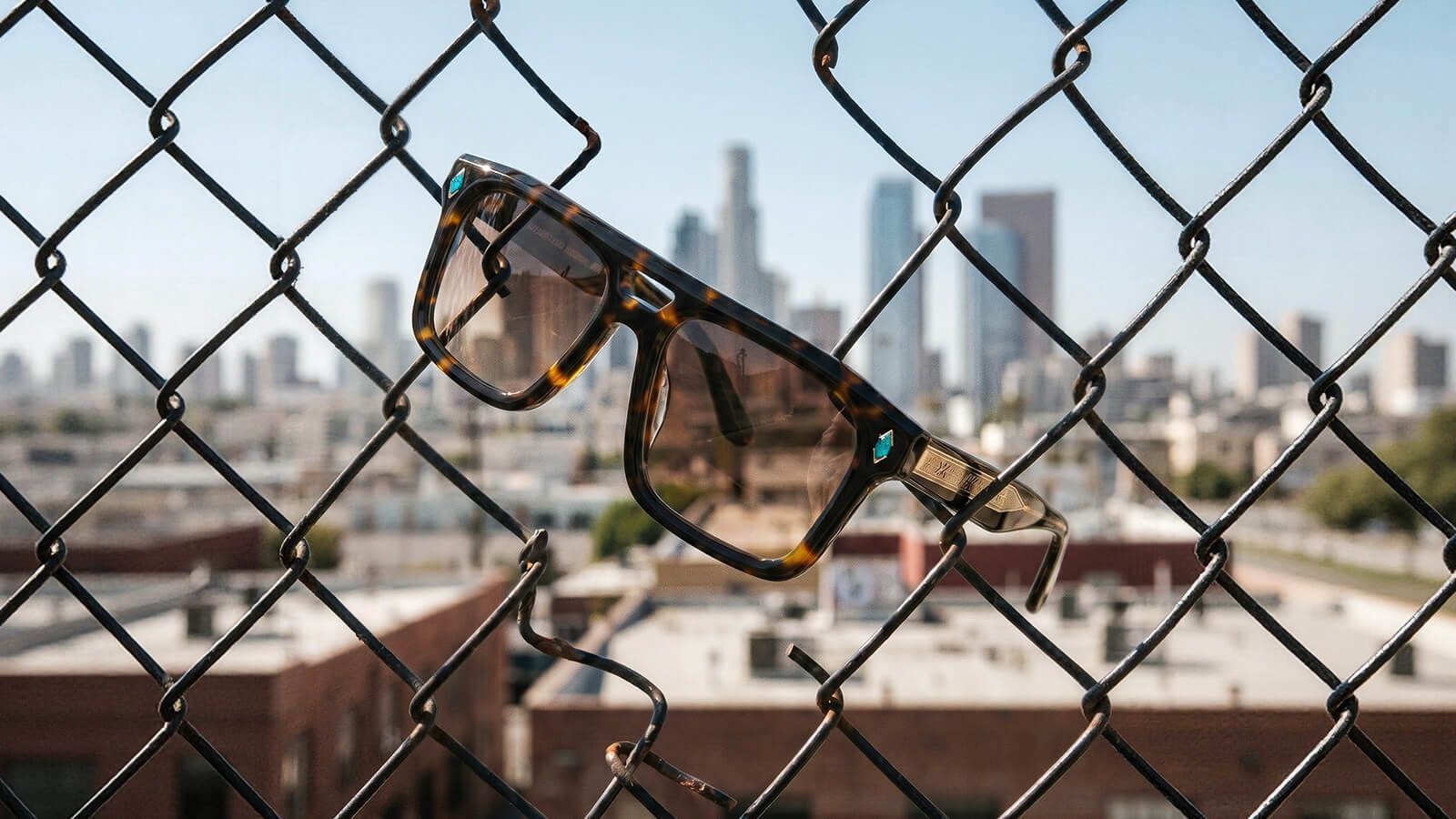 streetwear glasses for retro future fashion