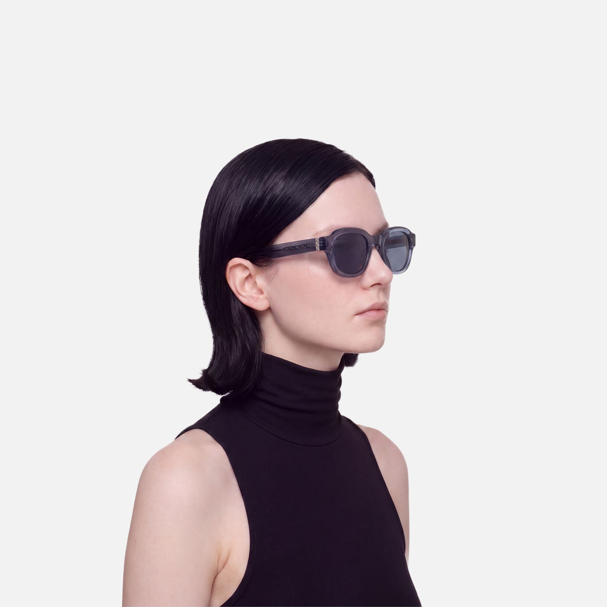 Eerie - Dark Blue Tinted Diamond Pattern Shades by Vooglam - Side View On Model
