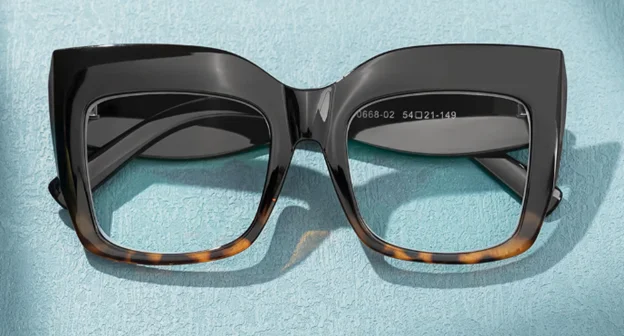 thick acetate bold black cateye glasses