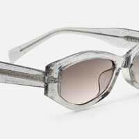 Vesper - Geometric Blue Sunglasses | Vooglam Design Details
