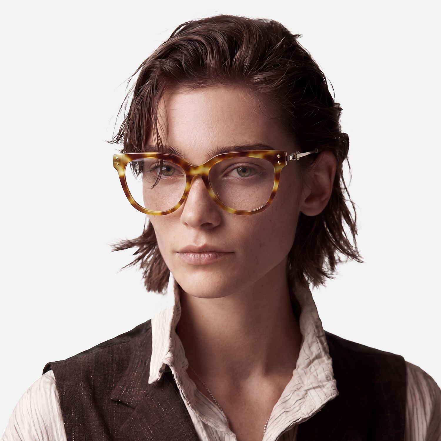 Explore the design story of Wander - Cat eye Tortoise Eyeglasses | Vooglam