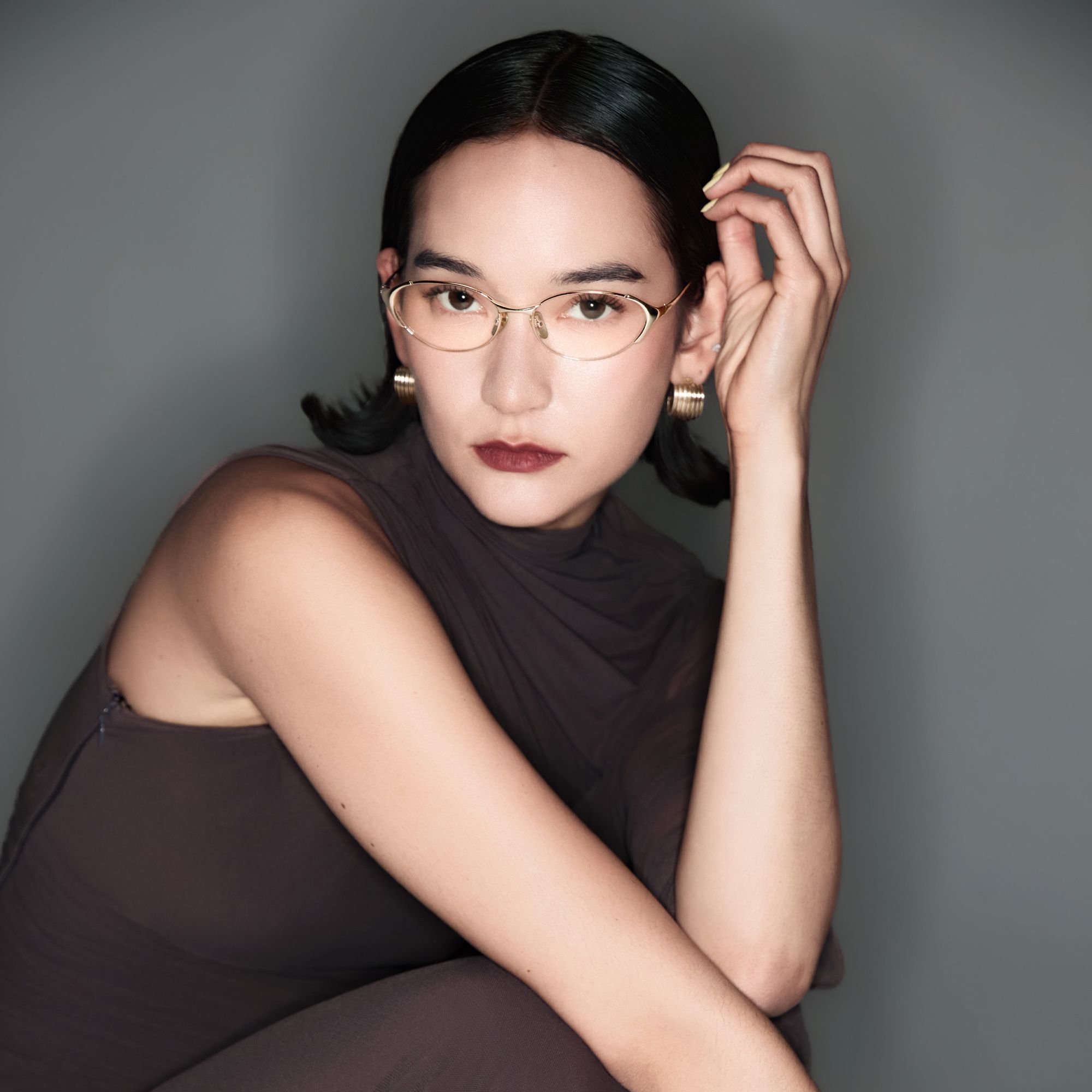 Explore the design story of Ebisu - Retro Gold Oval Glasses with Ti Nose Pads | Vooglam