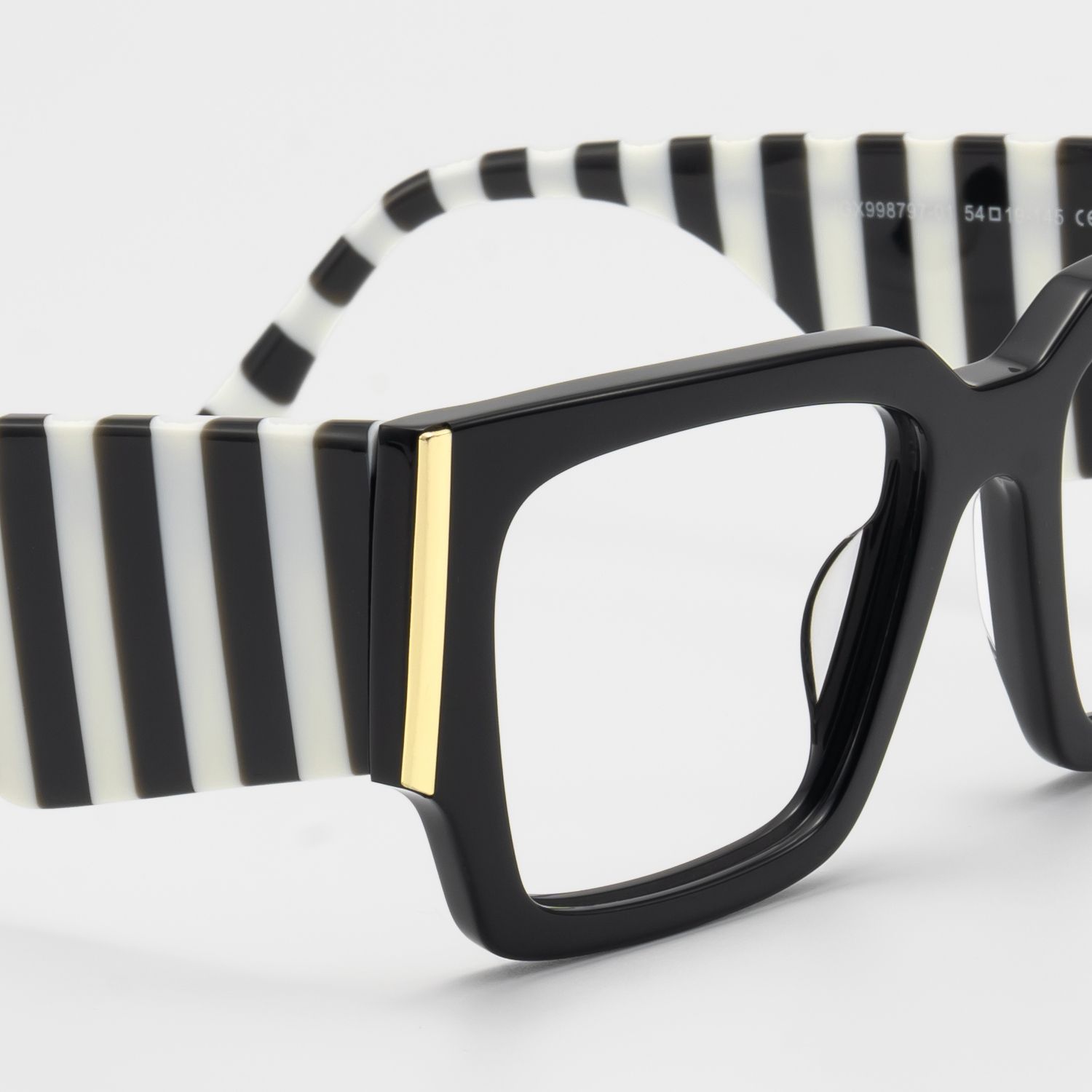 Fantasia - Rectangle Black Eyeglasses | Vooglam Design Details