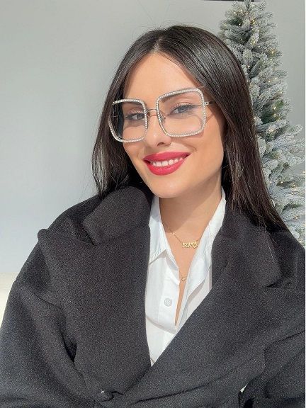Vooglam review by li_kuna on Kafele: I get complimented on these glasses - Image 1
