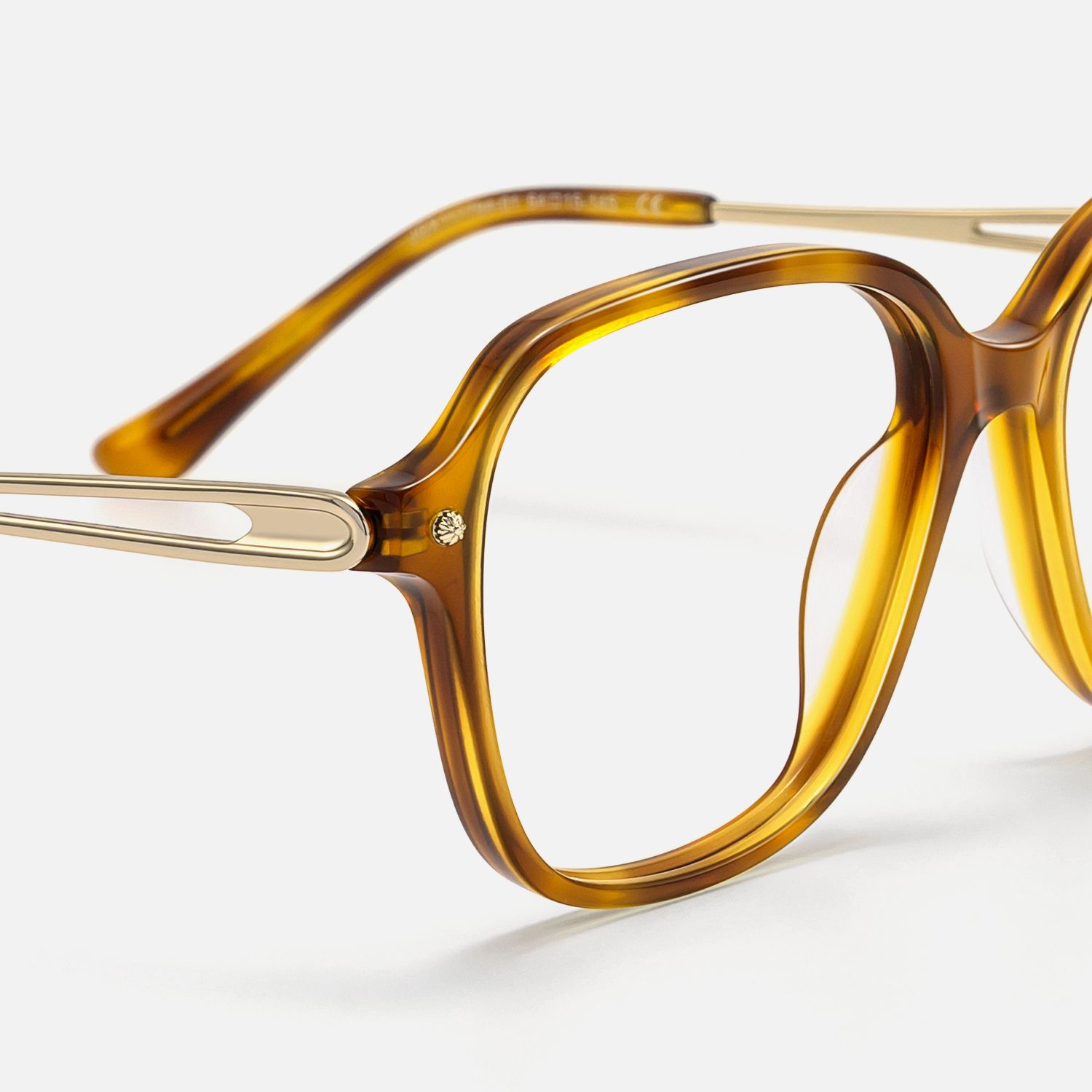 Odyssey - Square Tortoise Eyeglasses | Vooglam Design Details