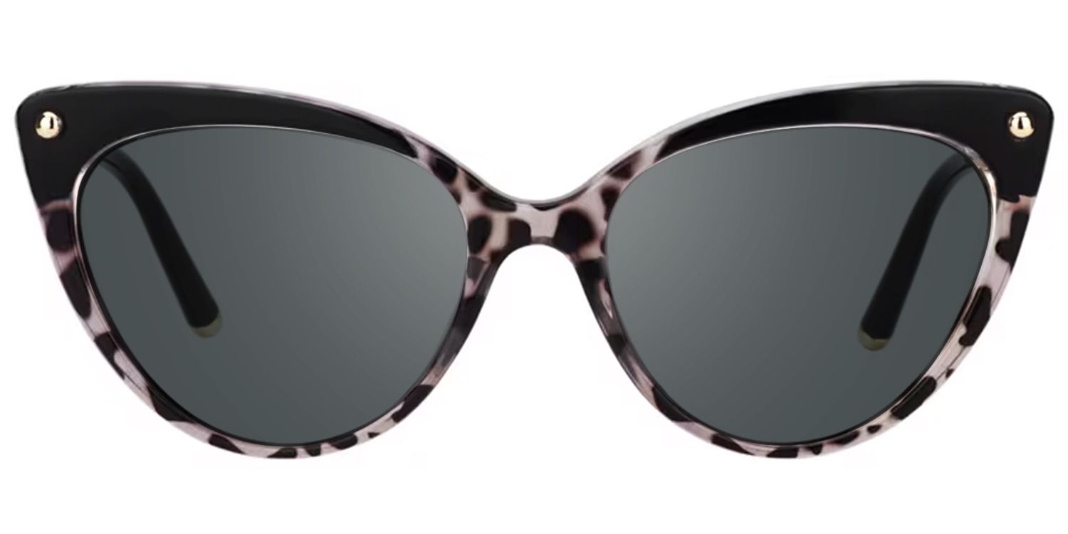 Drusilla - Cat Eye Black Sunglasses | Vooglam Angle View