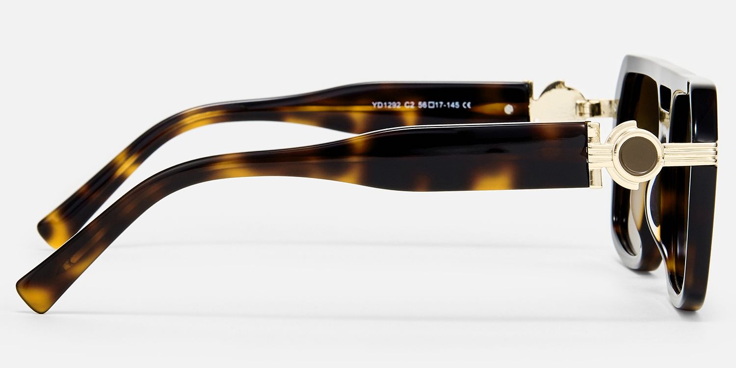 Maverick - Aviator Tortoise Sunglasses | Vooglam Side View