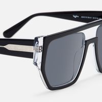 Inerney - Aviator Black Sunglasses | Vooglam Design Details