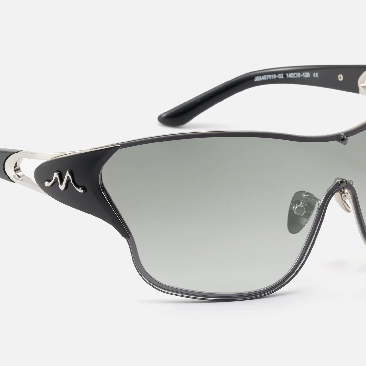 Suzuka - Black Shield Shades with Graident Tint