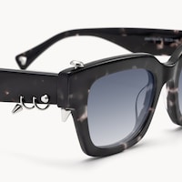 Sabrina - Rectangle Tortoise Sunglasses - 4