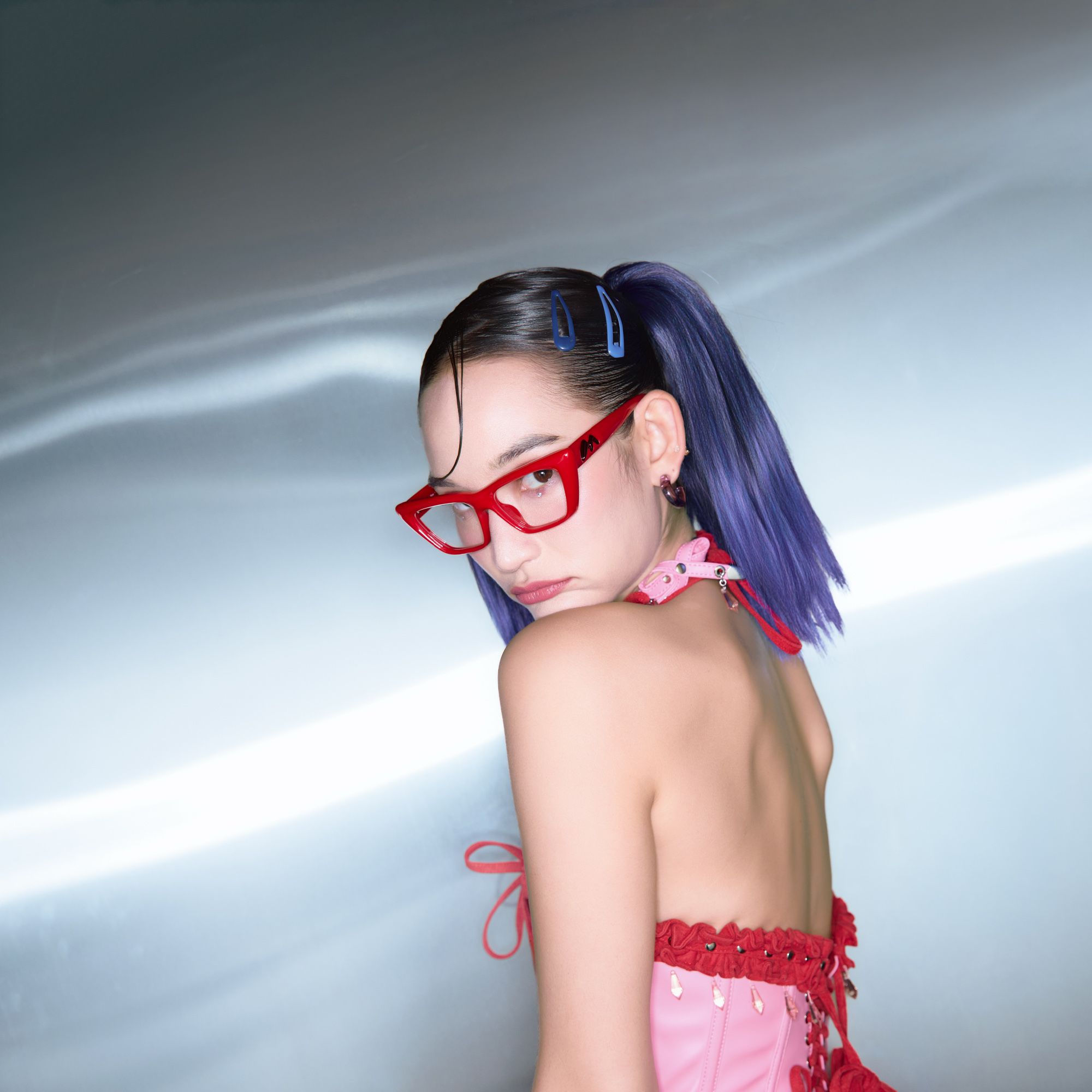 Meguro - Puffy Red TR90 Cat Eye Rx Glasses | Vooglam On Model 2