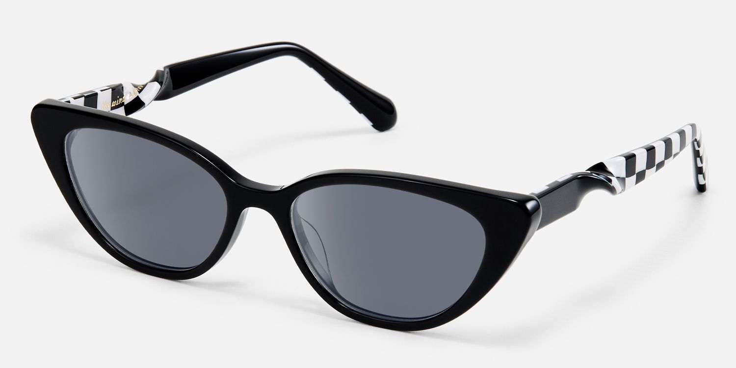 Harena - Cat Eye Black Sunglasses | Vooglam Front View