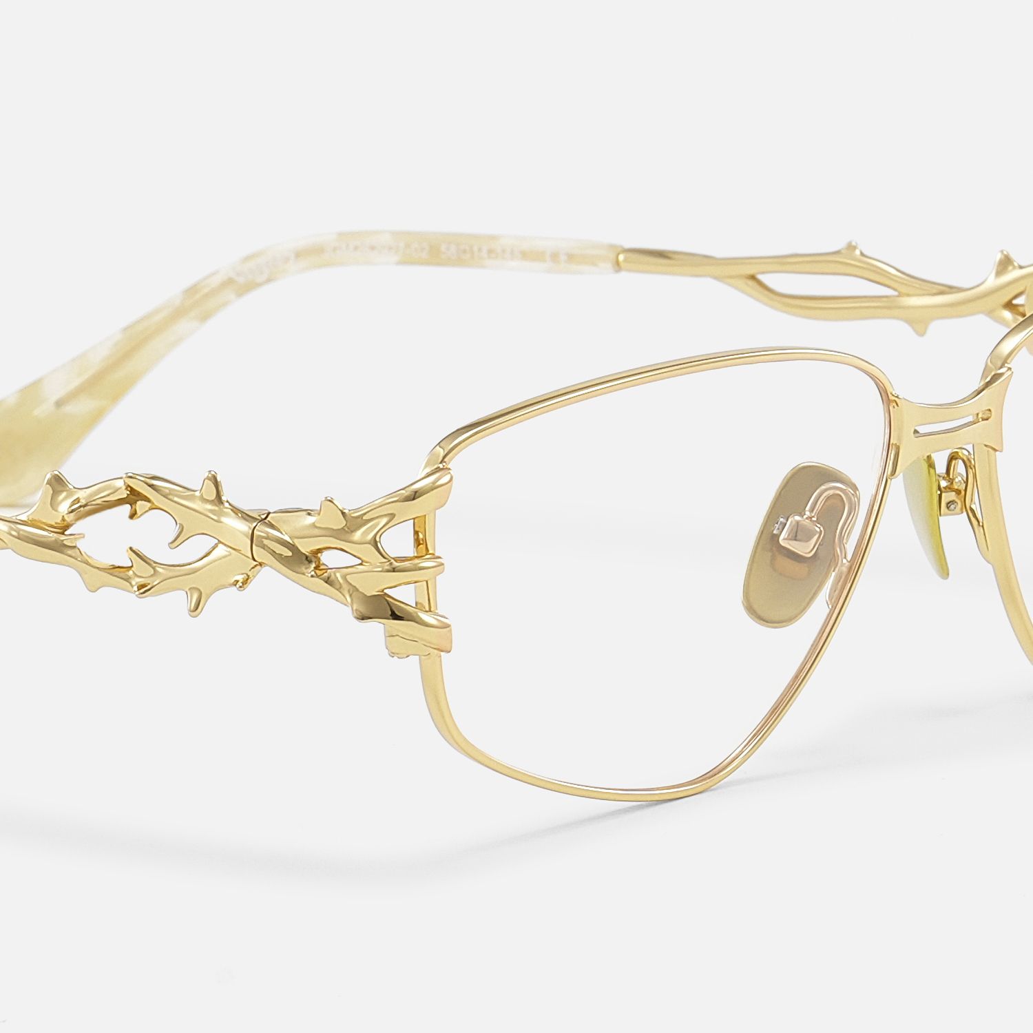 Spine - Gold Geometric Gothic Eyewear | Vooglam Design Details