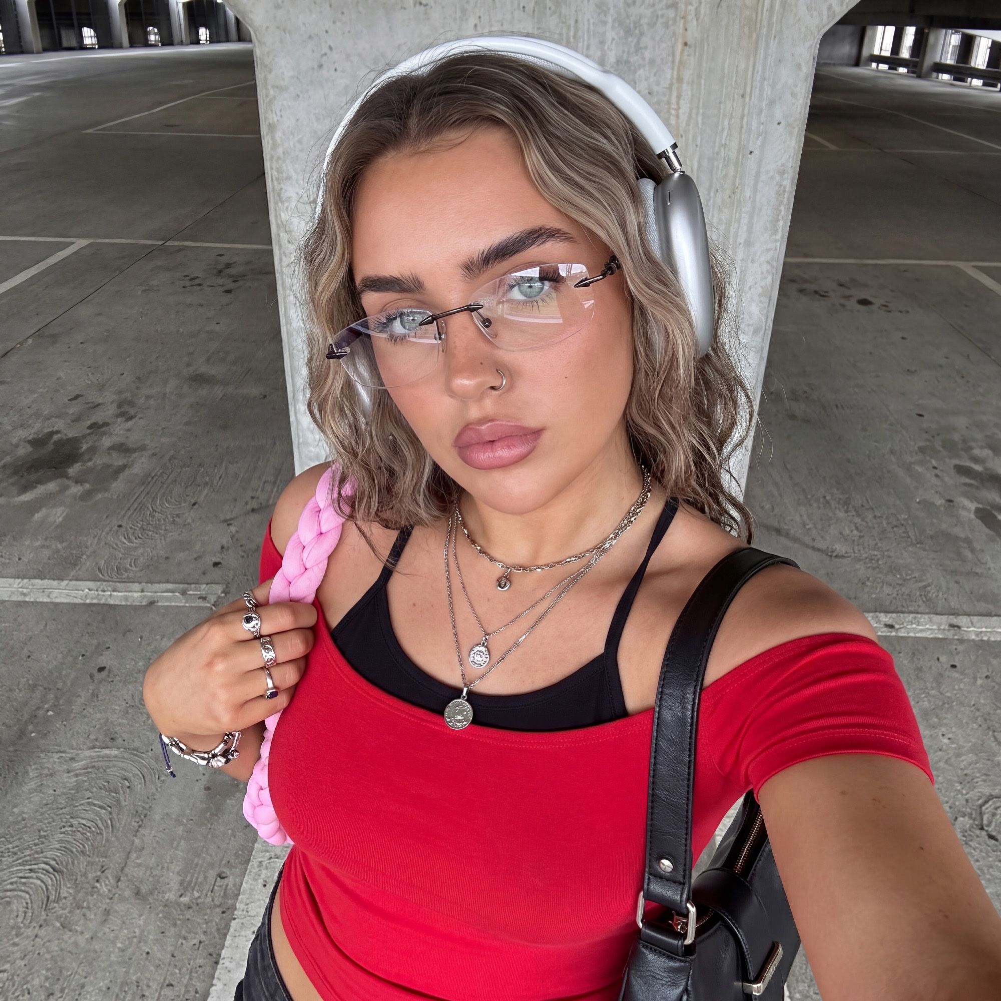 Explore the design story of Fracture - Black & Red Rimless Spike Glasses | Vooglam