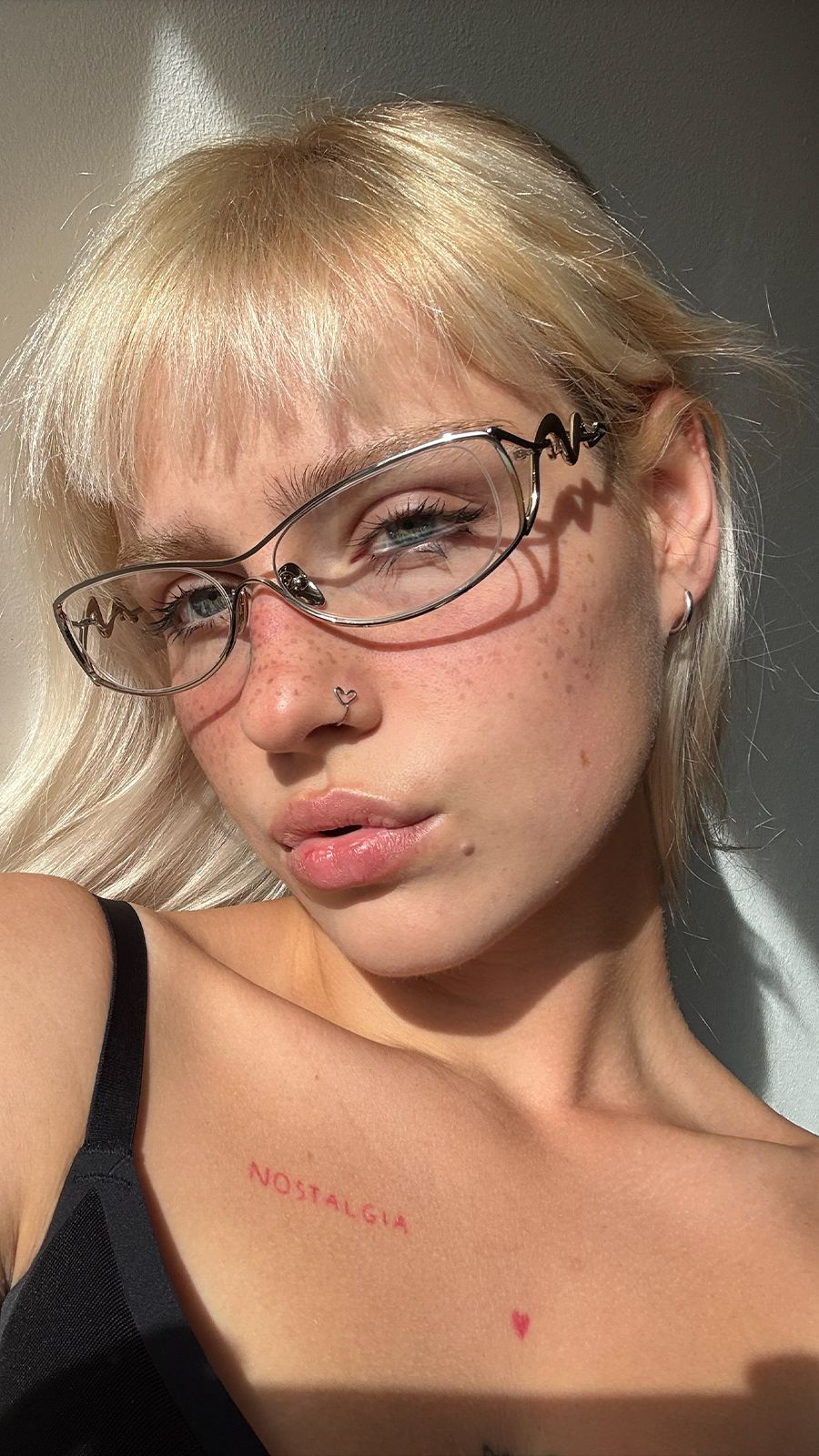 Vooglam Street Style in Real Life: Okinawa - Silver Hollow Wave Temple Oval Glasses by Vooglam
