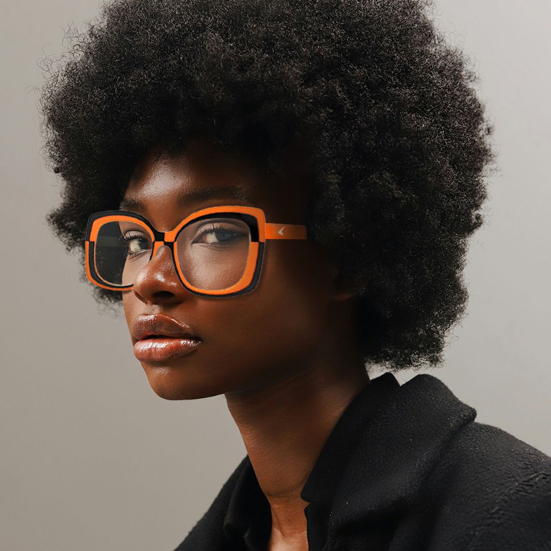 Mabon - Butterfly Orange Eyeglasses | Vooglam On Model 2