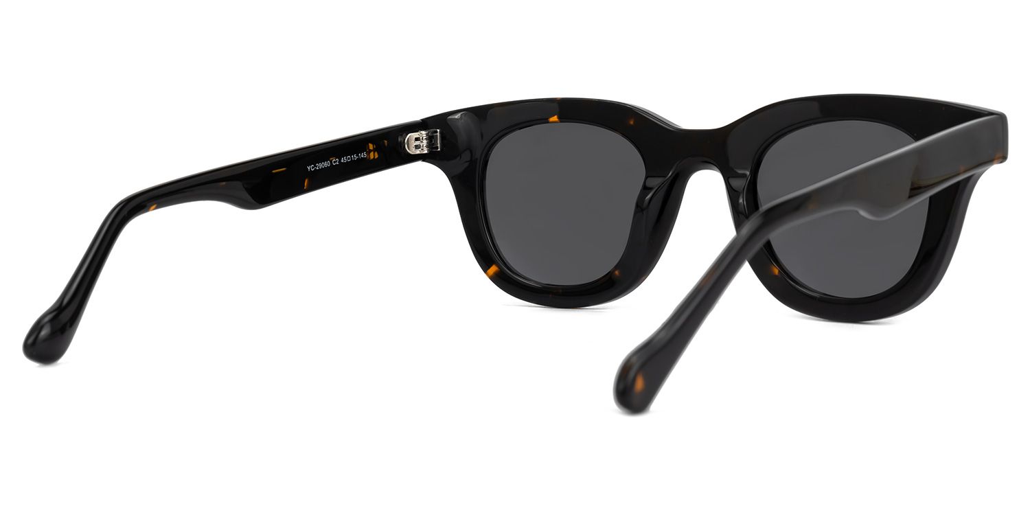 Dehateh - Round Dark/Tortoise Sunglasses product detail 3