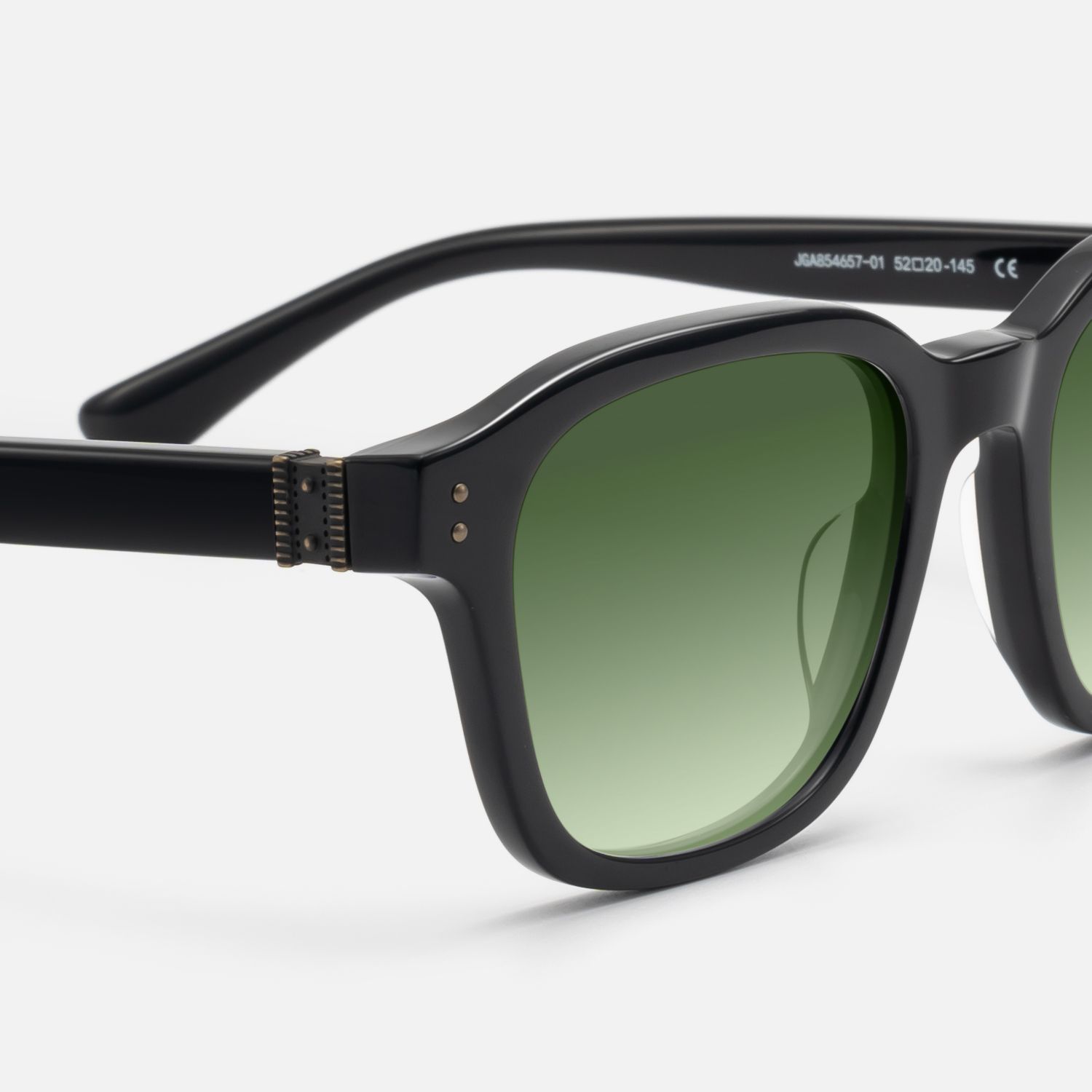 Rainier - Black Gradient Green Lens Sunglasses | Vooglam Design Details