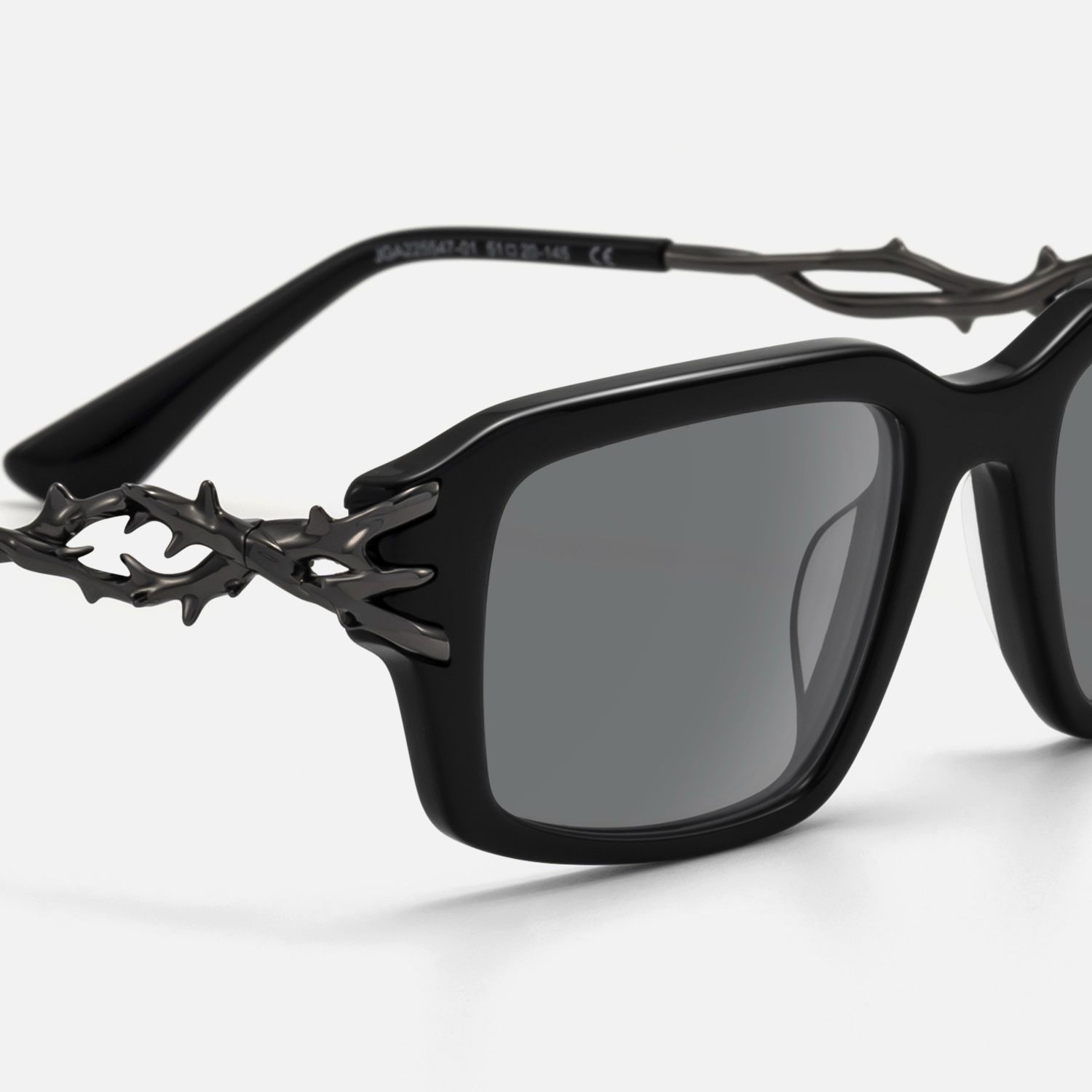 Vorpal - Goth Thorn Rectangle Black Sunglasses | Vooglam Design Details