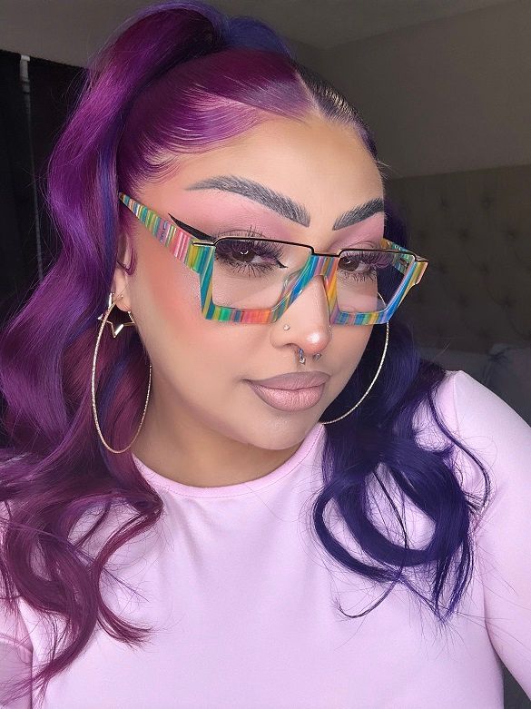 Vooglam review by creative.ness__ on Dardhan: They are sturdy, cute glasses. - Image 1