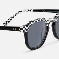 Mahsa - Geometric Pattern Sunglasses | Vooglam Design Details