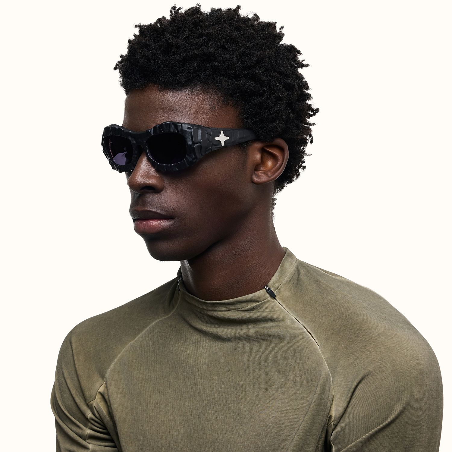 model wearing The Geologist - Geometric Black Sunglasses 4