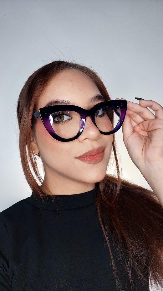 Vooglam review from lalyssmakeup: I wear these glasses to work everyday. I like them because they are stylish and comfortable. They fit nicely. They are sturdy and the prescription is perfect!