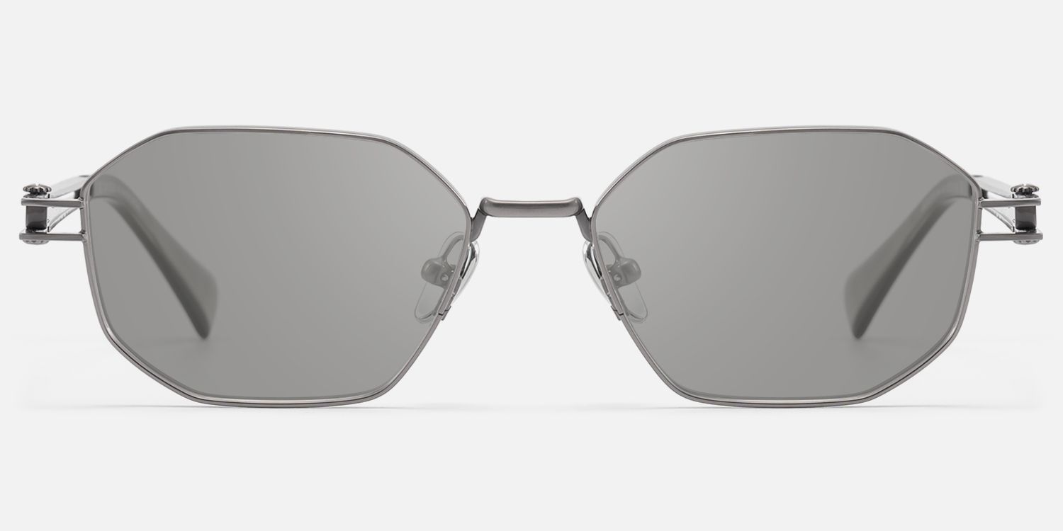 Loos - Light Gray Polygonal Oversized Sunglasses | Vooglam Angle View