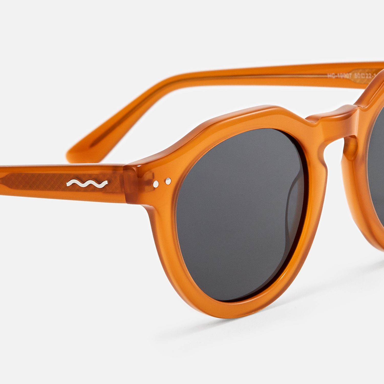 Aubrey - Geometric Brown Sunglasses | Vooglam Design Details