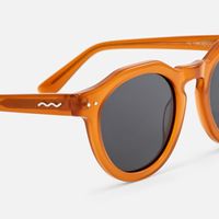Aubrey - Geometric Brown Sunglasses | Vooglam Design Details
