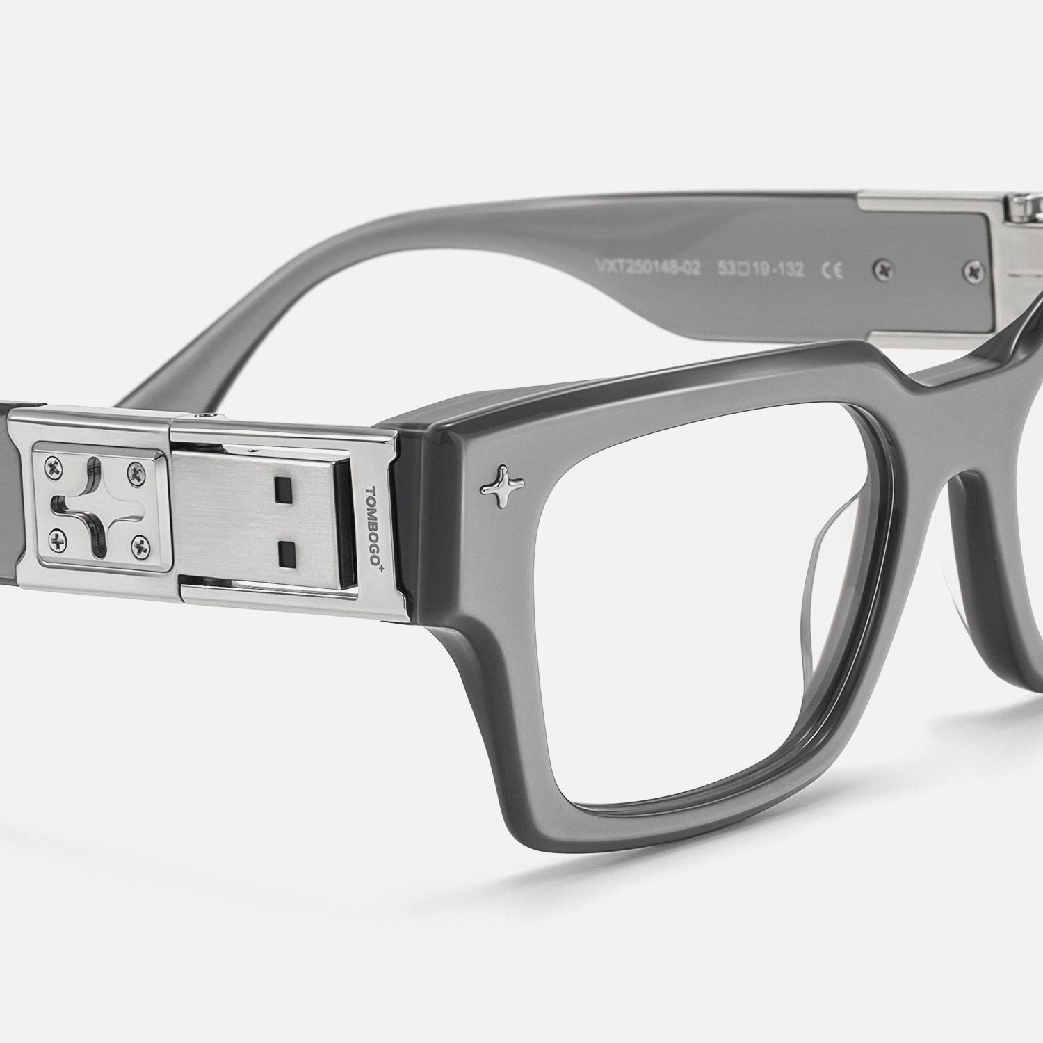 The Programmer - Chunky Silver USB Glasses | Vooglam Design Details