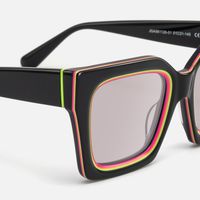 Trance - Square Black Sunglasses | Vooglam Design Details