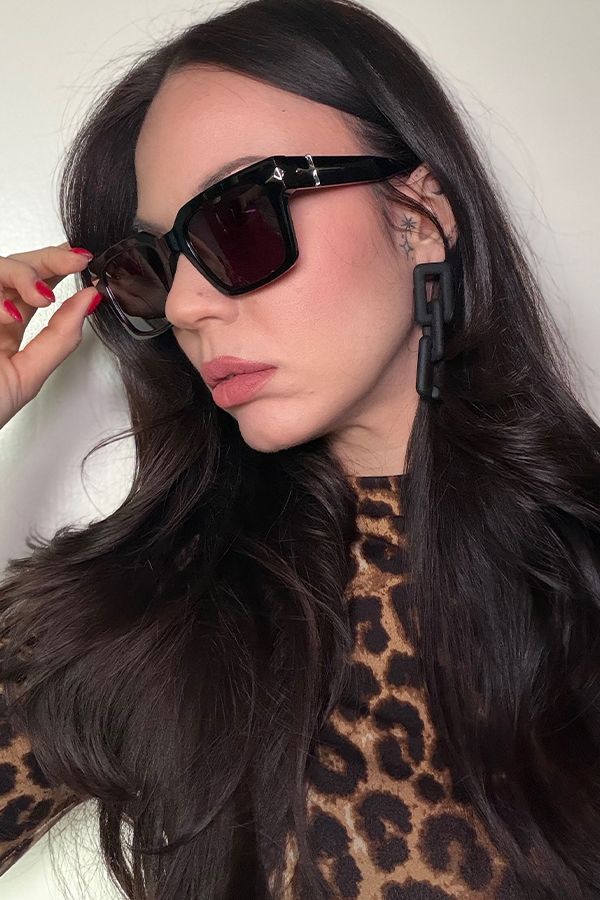 Vooglam Street Style in Real Life: @gabi.halstead wearing Covenant - Thick Acetate Sword Sunglasses by Vooglam