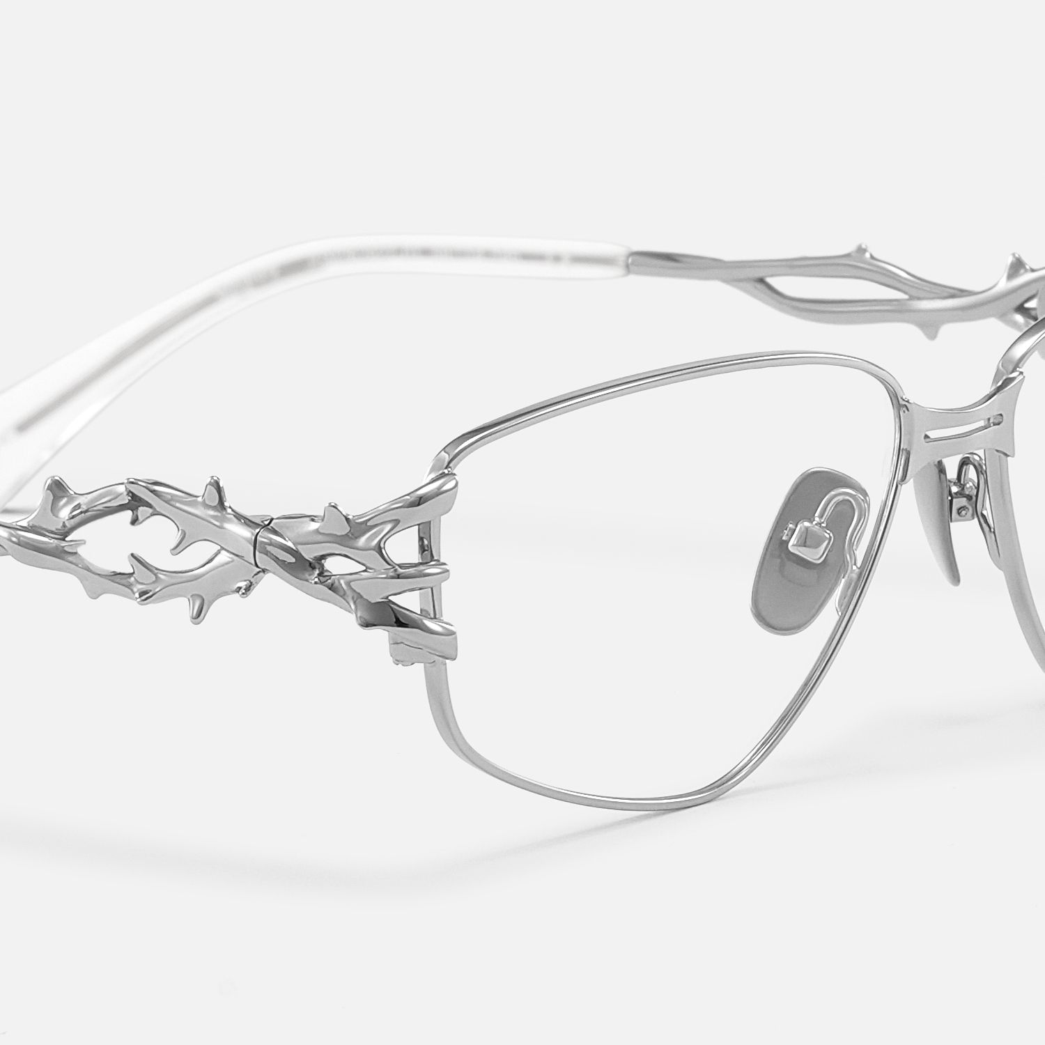 Spine - Silver Spine Deco Gothic Eyewear | Vooglam Design Details