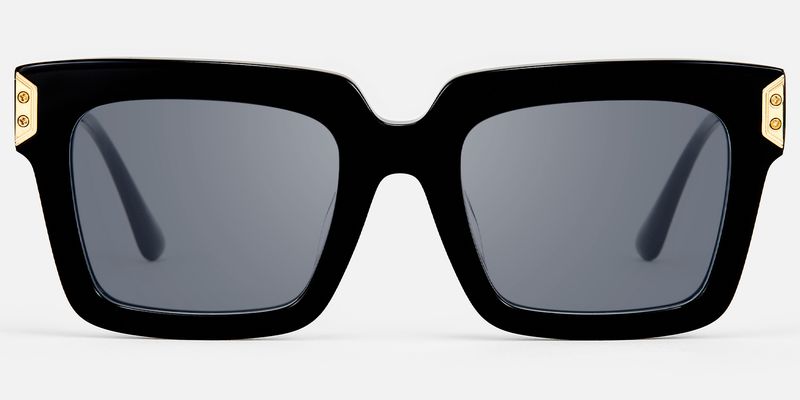 Daiane - Square Black Sunglasses
