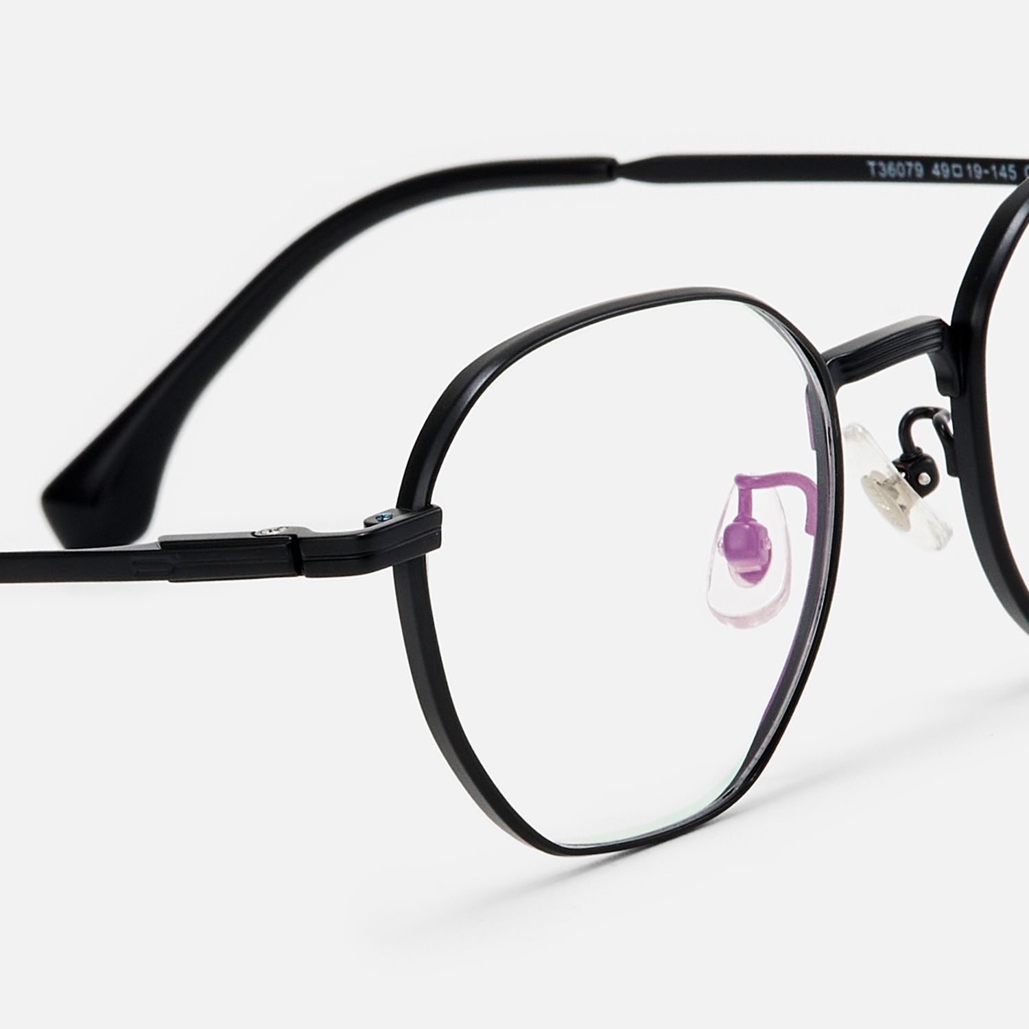 Grain - Geometric Black Eyeglasses product detail 4
