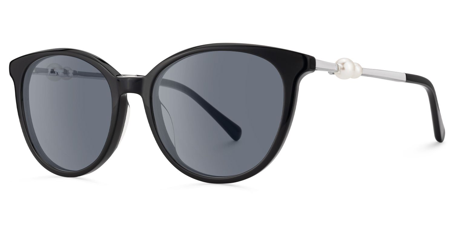 Pearl - Round Black Sunglasses | Vooglam Front View