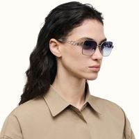 The Architect - Gunmetal Gradient Gray Sunglasses | Vooglam On Model 3