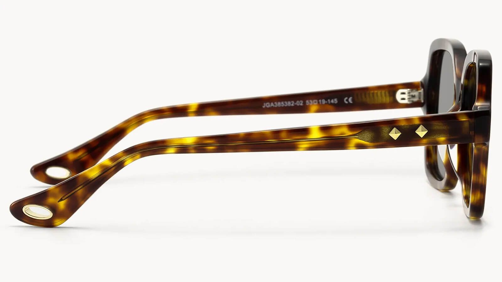 vooglam moto boho collection: riveted designed temples and glasses chain hanging hole details