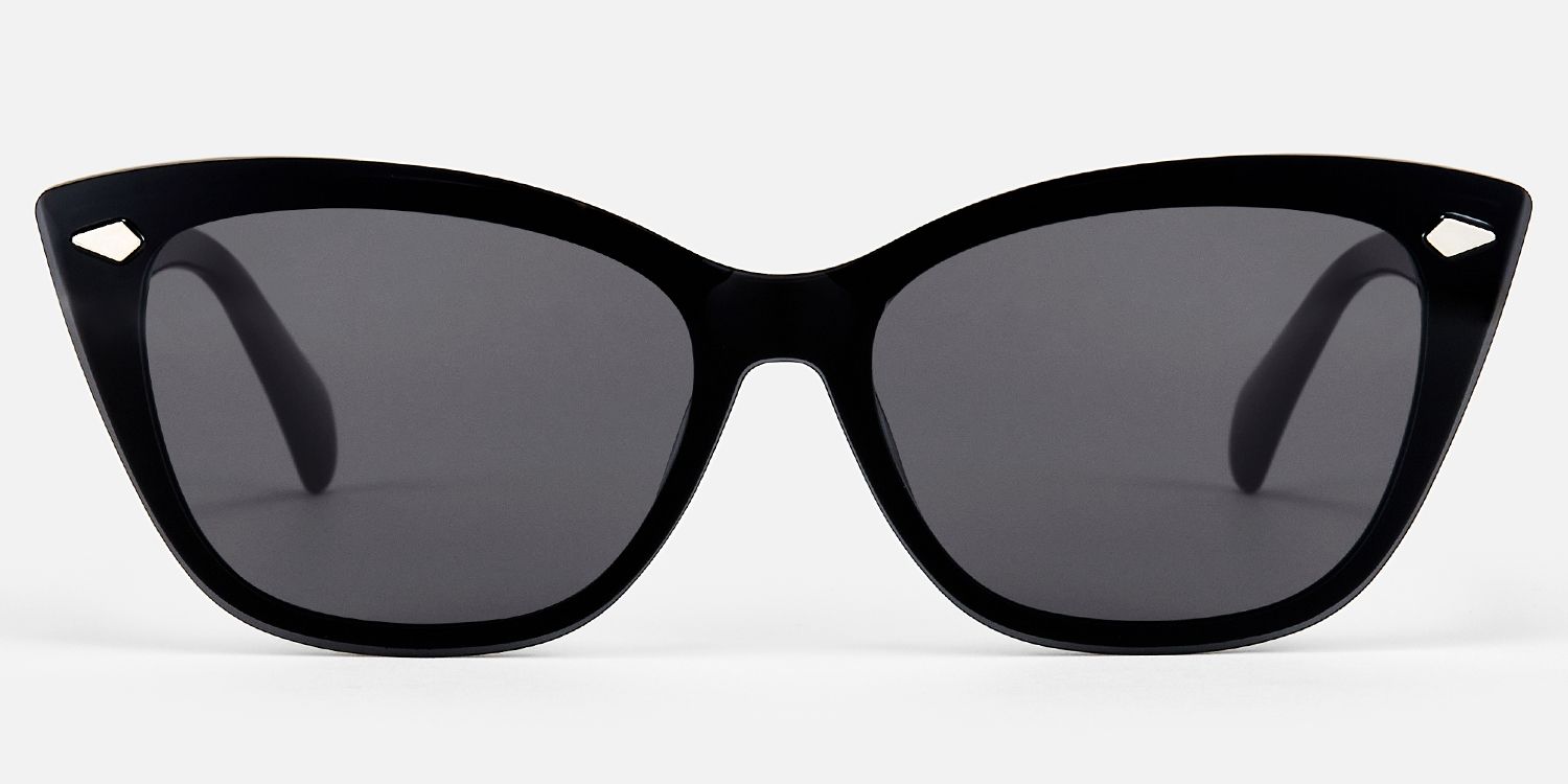 Fineen - Cat Eye Black Clip-on Sunglasses by Vooglam - Angle View
