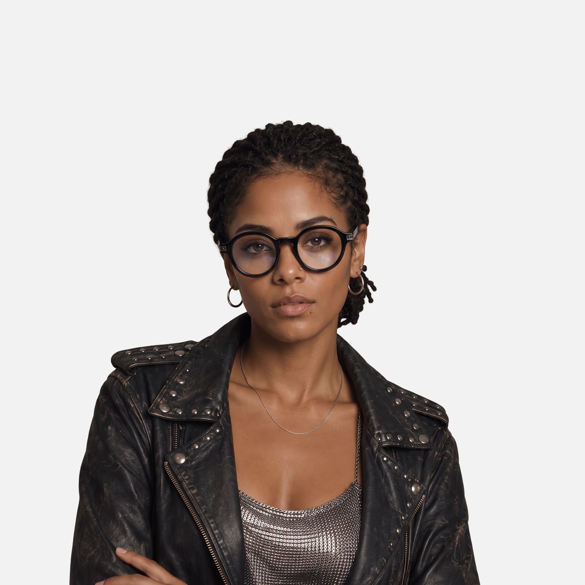 Lennon - Vintage Metal Black Retro Round Frames by Vooglam - On Model